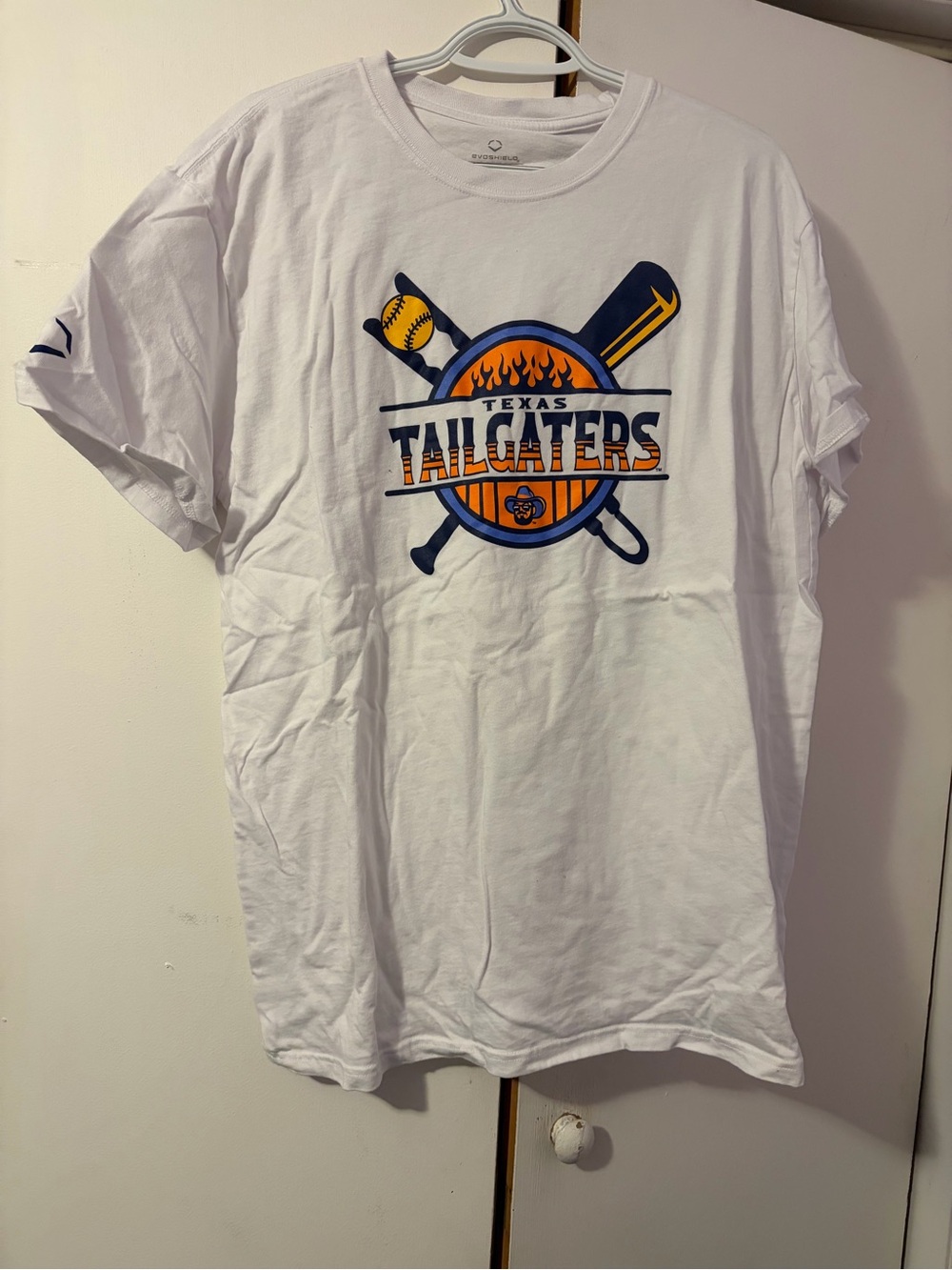 Woman’s Texas Tailgaters White Graphic Tee
